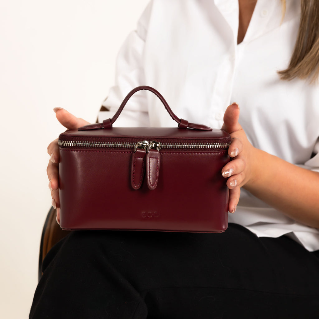 ARTISAN VANITY BAG